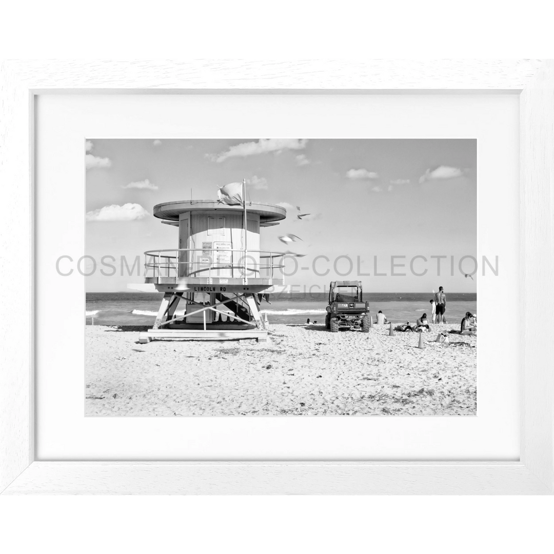 Art Deco-Lifeguardturm am Strand in Miami Beach, Florida, als Poster FL16