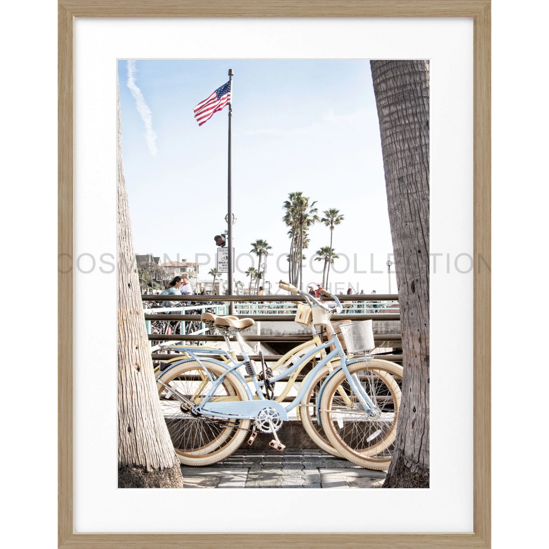 Vintage-Style cremefarbener Strand-Cruiser Fahrrad im Poster Kalifornien Beach Bike K187