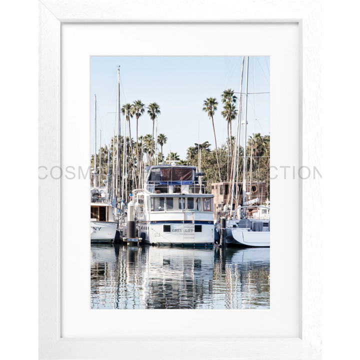 Weißer Yacht im Hafen auf dem Poster Kalifornien Boat K33