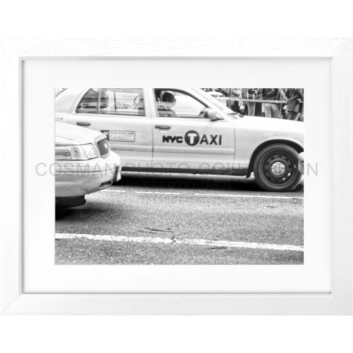 Schwarz-weiß-Fotografie eines New Yorker Taxis auf dem Poster New York Yellow Cap NY61