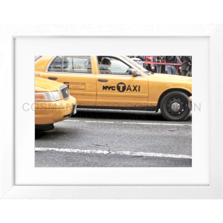 Gelber NYC Taxi von der Seite fotografiert für Poster New York Yellow Cap NY61