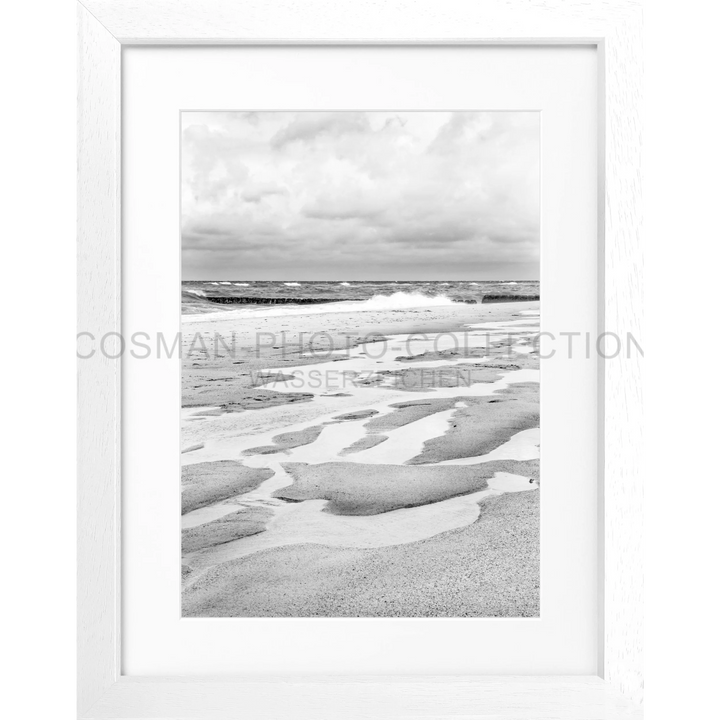 Cosman-Interior Motiv: schwarz/weiss / Grösse: S (25cm x 31cm) / Rahmenfarbe: weiss matt Poster Sylt SY62